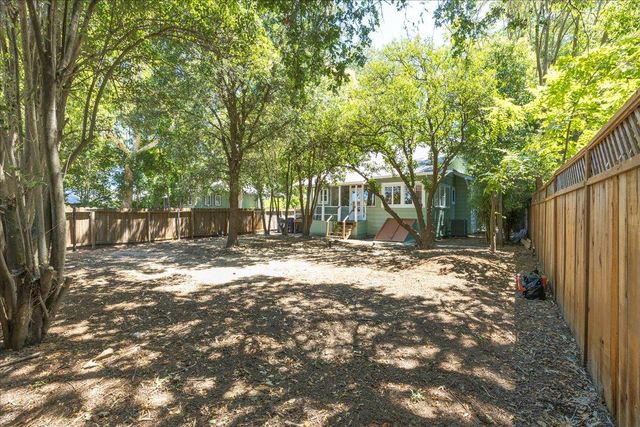 3200 San Carlos Way, Sacramento, CA 95817