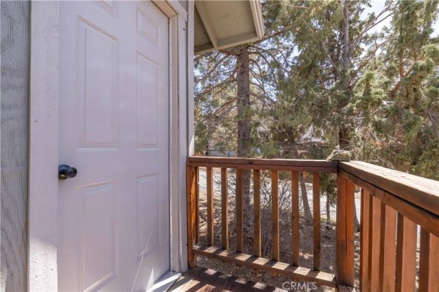 196 Sunset Lane, Sugarloaf, CA 92386