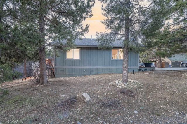 196 Sunset Lane, Sugarloaf, CA 92386