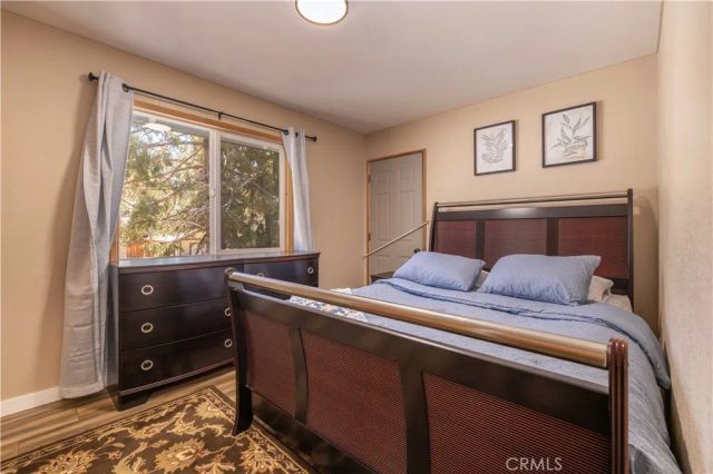 196 Sunset Lane, Sugarloaf, CA 92386