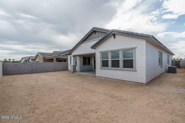 18738 W WESTVIEW Drive, Litchfield Park, AZ 85340