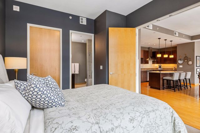 201 S 11th Street 430, Minneapolis, MN 55403
