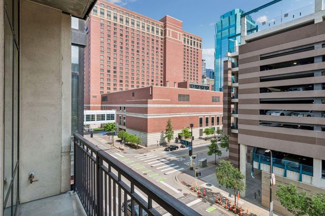 201 S 11th Street 430, Minneapolis, MN 55403