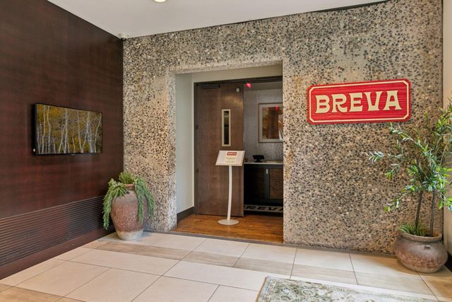 201 S 11th Street 430, Minneapolis, MN 55403