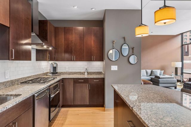201 S 11th Street 430, Minneapolis, MN 55403