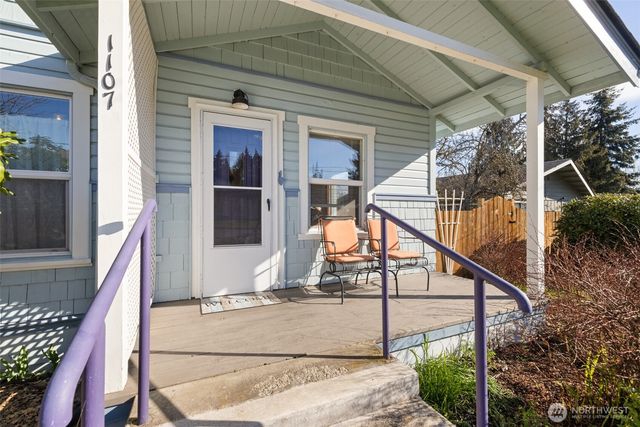 1107 W 16th Street, Port Angeles, WA 98363