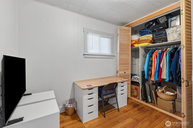 1107 W 16th Street, Port Angeles, WA 98363