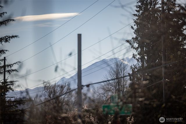 1107 W 16th Street, Port Angeles, WA 98363