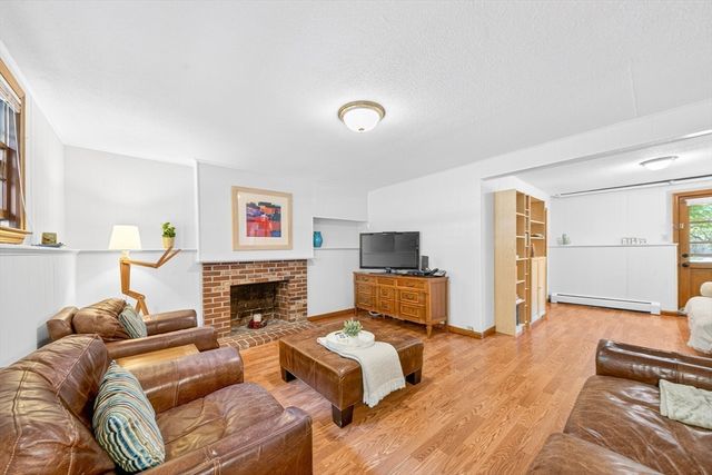 31 Elm Street, Acton, MA 01720