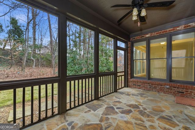 2618 Long Pointe, Roswell, GA 30076