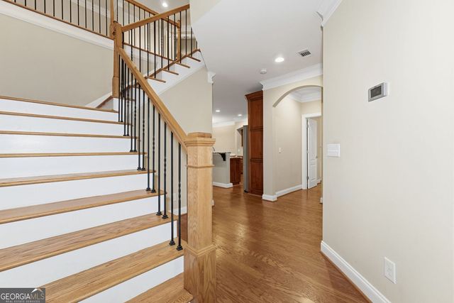 2618 Long Pointe, Roswell, GA 30076