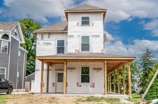 1736 Hewitt Avenue, Cincinnati, OH 45207
