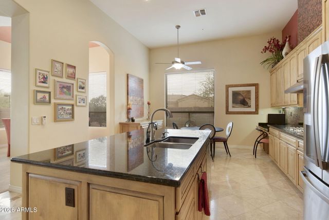 9439 E CAVALRY Drive, Scottsdale, AZ 85262