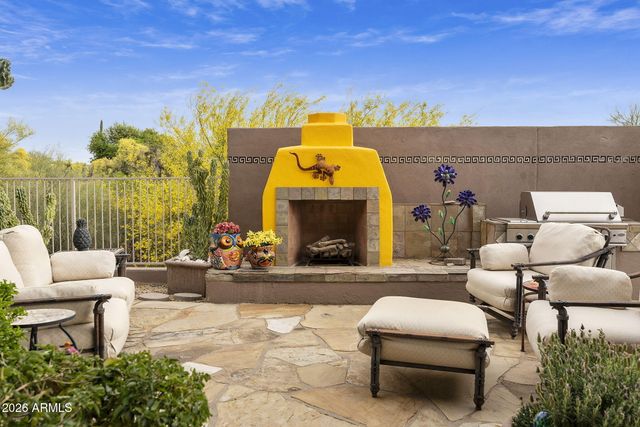 9439 E CAVALRY Drive, Scottsdale, AZ 85262