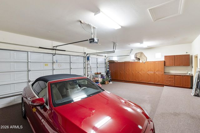 9439 E CAVALRY Drive, Scottsdale, AZ 85262