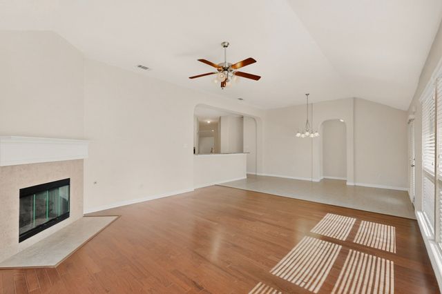 412 James Herndon Trail, Mckinney, TX 75071