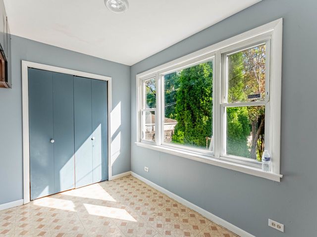 7041 S Throop Street, Chicago, IL 60636