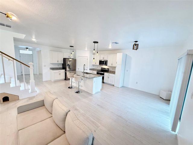 2731 HOUSE FINCH ROAD, Harmony, FL 34773