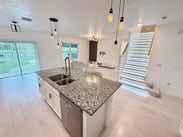 2731 HOUSE FINCH ROAD, Harmony, FL 34773