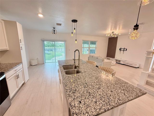 2731 HOUSE FINCH ROAD, Harmony, FL 34773