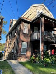 200 Ridgefield Avenue, Bogota, NJ 07603
