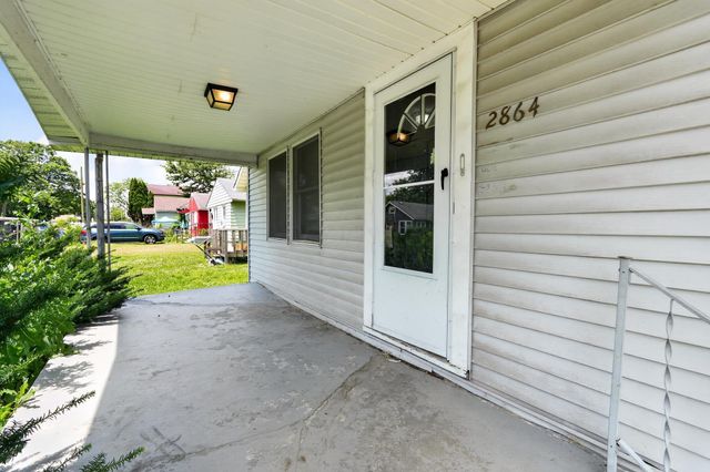 2864 E 9th Avenue, Columbus, OH 43219