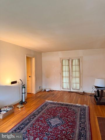 4811 YUMA ST NW, Washington, DC 20016