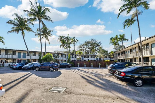 1901 N Andrews Avenue 214, Wilton Manors, FL 33311