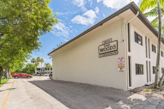 1901 N Andrews Avenue 214, Wilton Manors, FL 33311