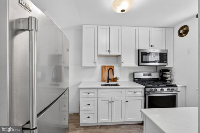 4306 PALMETTO ST, Philadelphia, PA 19124