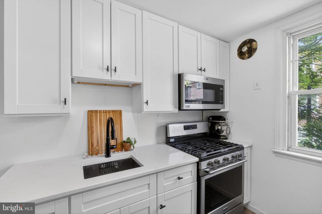 4306 PALMETTO ST, Philadelphia, PA 19124