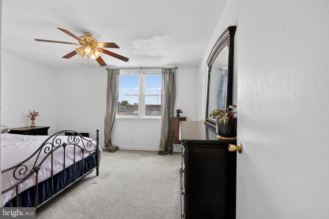 4306 PALMETTO ST, Philadelphia, PA 19124