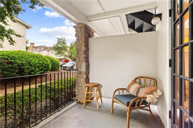 1150 Collier NW Road A10, Atlanta, GA 30318