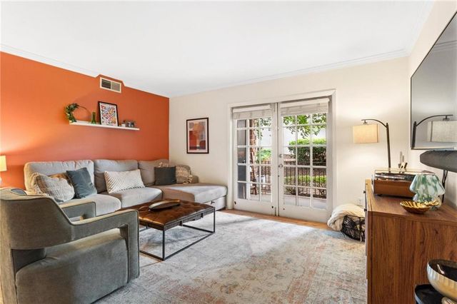 1150 Collier NW Road A10, Atlanta, GA 30318