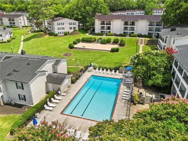 1150 Collier NW Road A10, Atlanta, GA 30318