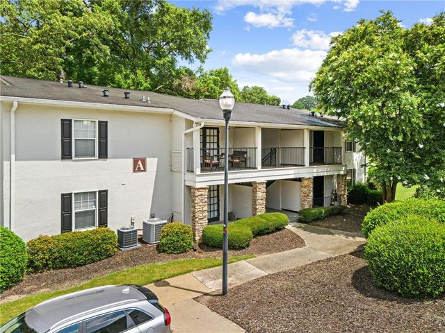 1150 Collier NW Road A10, Atlanta, GA 30318