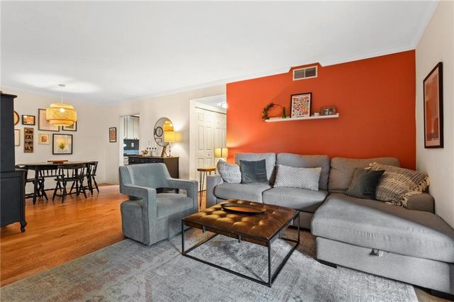 1150 Collier NW Road A10, Atlanta, GA 30318