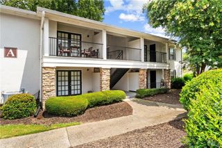 1150 Collier NW Road A10, Atlanta, GA 30318