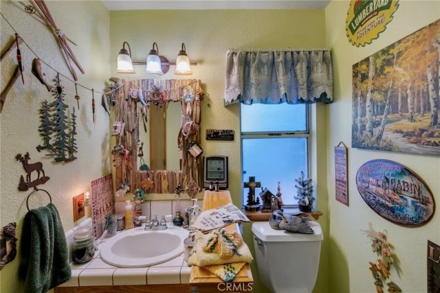7685 Wintergreen, Wrightwood, CA 92397