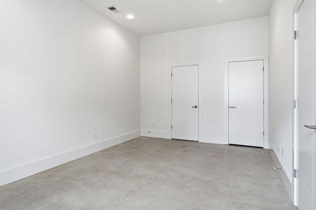 800 13th Ave, S, Nashville, TN 37203