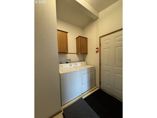 15619 Ne CAPLES Rd 72, Brush Prairie, WA 98606