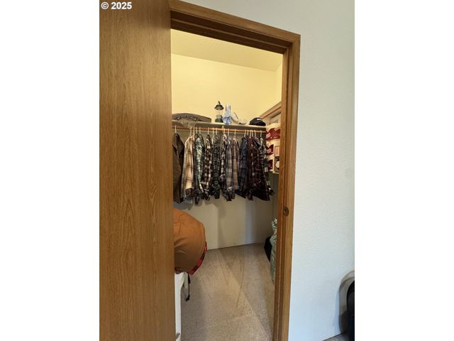 15619 Ne CAPLES Rd 72, Brush Prairie, WA 98606