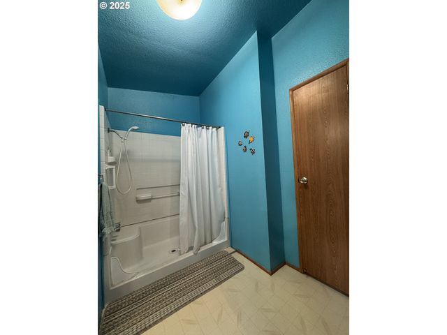 15619 Ne CAPLES Rd 72, Brush Prairie, WA 98606