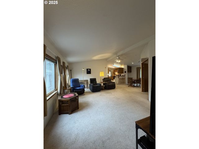 15619 Ne CAPLES Rd 72, Brush Prairie, WA 98606