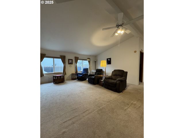 15619 Ne CAPLES Rd 72, Brush Prairie, WA 98606