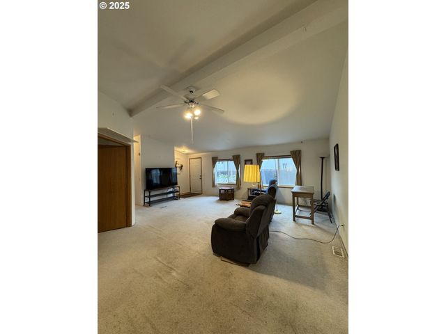 15619 Ne CAPLES Rd 72, Brush Prairie, WA 98606