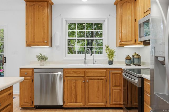 901 Rainbow Court, Lafayette, IN 47904