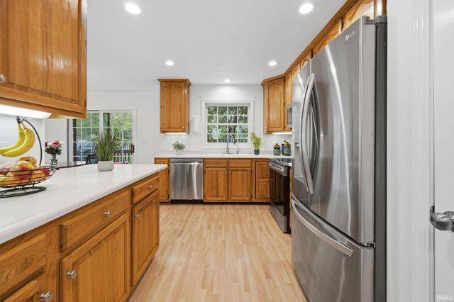 901 Rainbow Court, Lafayette, IN 47904