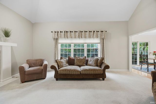 901 Rainbow Court, Lafayette, IN 47904