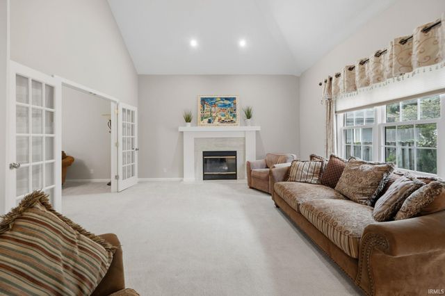 901 Rainbow Court, Lafayette, IN 47904